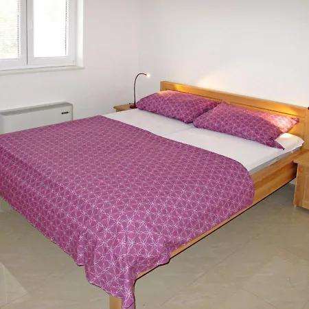 Apartment Ivan-2 Krvavica